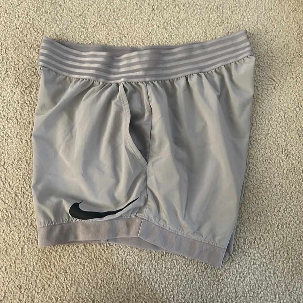 Nike training shorts* - Picture 3 of 3